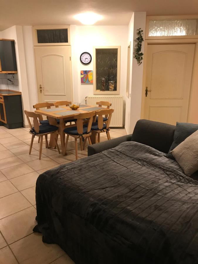 Zum Burgblick Apartman Kültér fotó